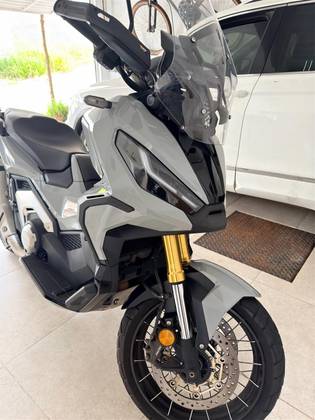 HONDA X-ADV 